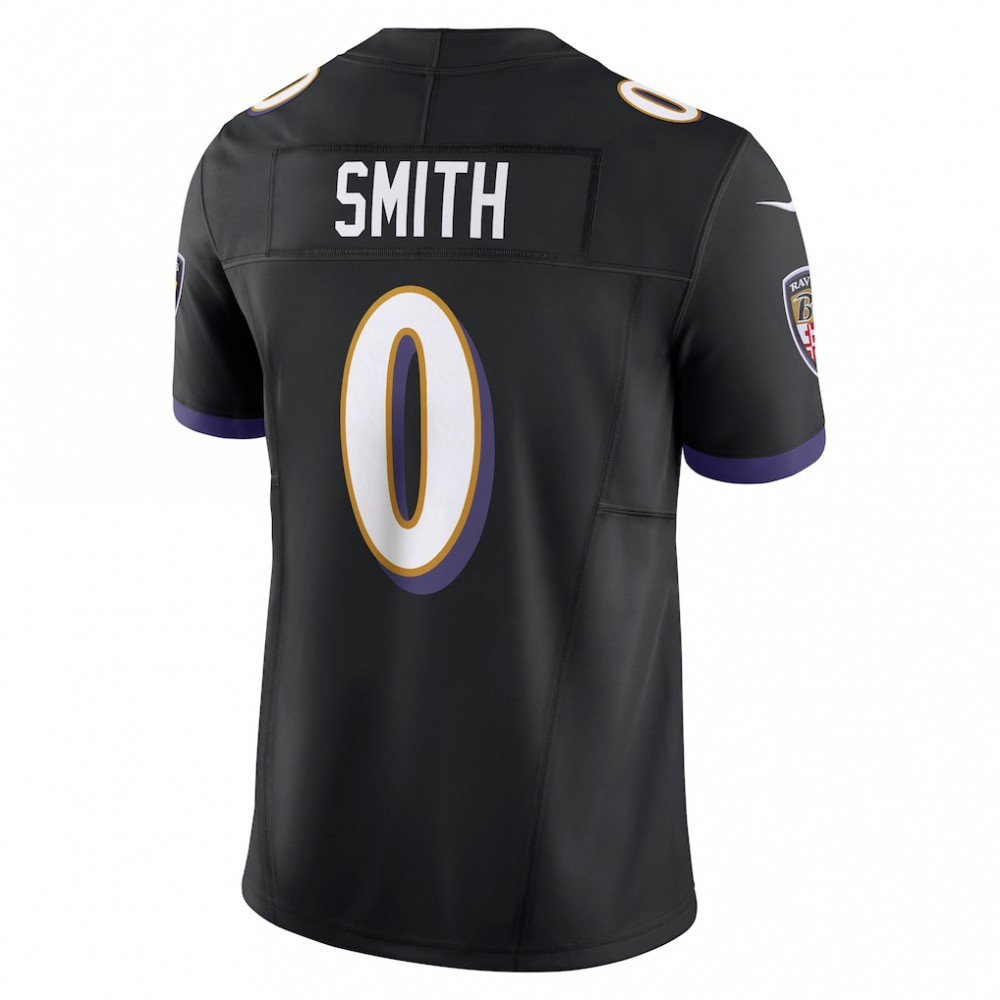 Roquan Smith Baltimore Ravens Nike Alternate Vapor F.U.S.E. Limited Jersey - Black-GridironStore